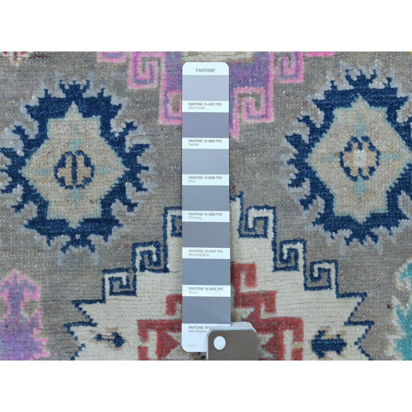 2'7"X7'10" Gray Fusion Kazak Organic Wool Hand Knotted Runner Rug