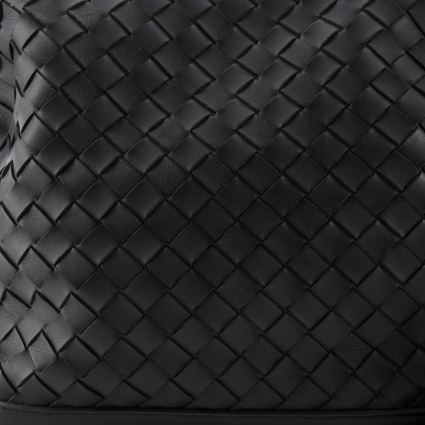 Bottega Veneta Classic Fold Over Messenger Bag Intrecciato Leather Large