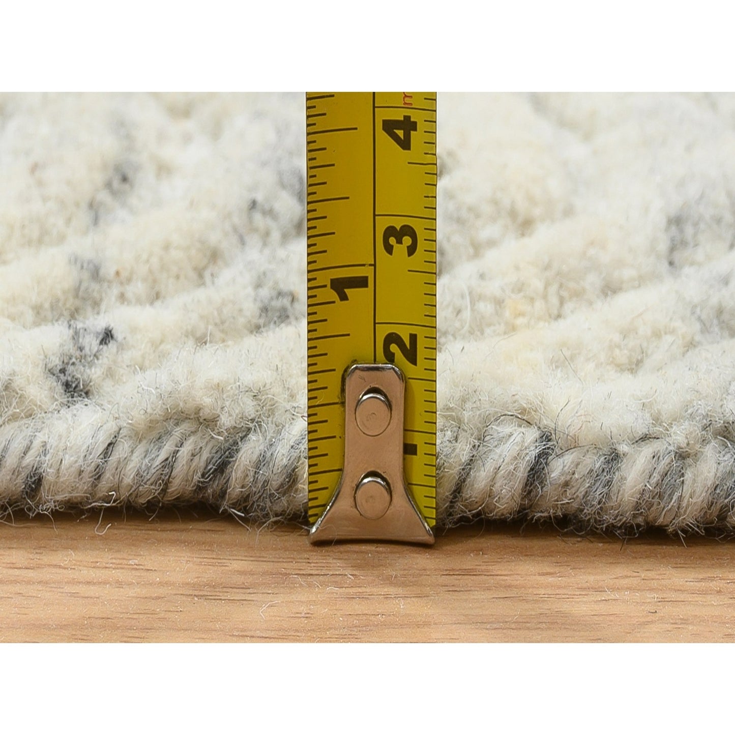 5'10"X9' Beige Variegated Textured Modern Design Wool Hand Loomed Rug