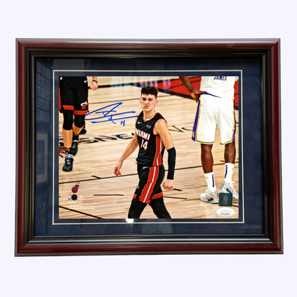 Tyler Herro Autographed Snarl 8X10 Photo (Jsa)