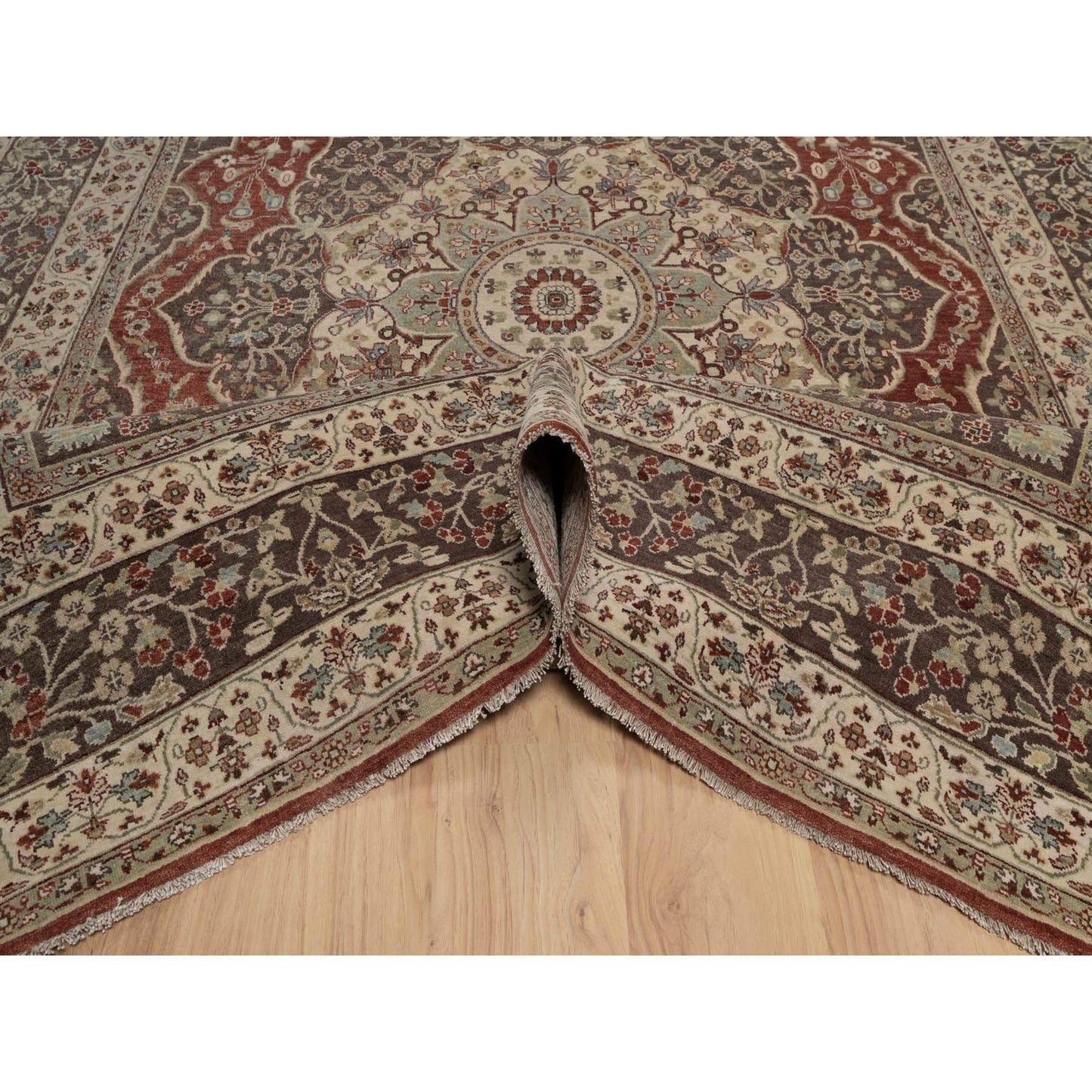 7'10"X10'1" Red Antiqued Fine Heris Re-Creation Hand Knotted Wool Rug