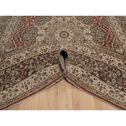 7'10"X10'1" Red Antiqued Fine Heris Re-Creation Hand Knotted Wool Rug