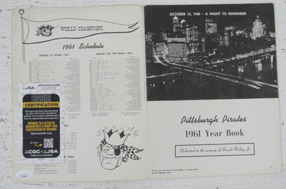 Bill Mazeroski Hof Signed/Auto 1961 Pittsburgh Pirates Yearbook Jsa 198646