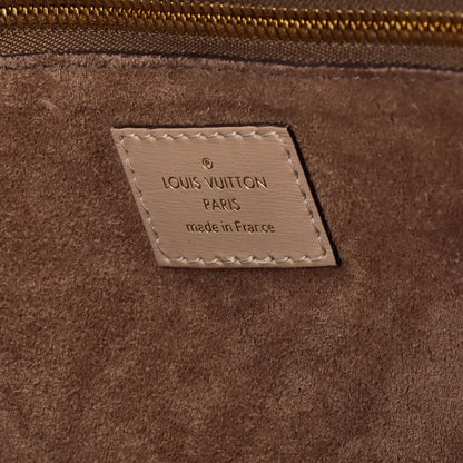 Louis Vuitton W Tote Veau Cachemire Calfskin Pm