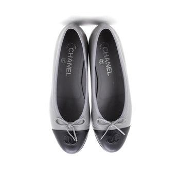 Chanel Women'S Cc Cap Toe Bow Ballerina Flats Leather