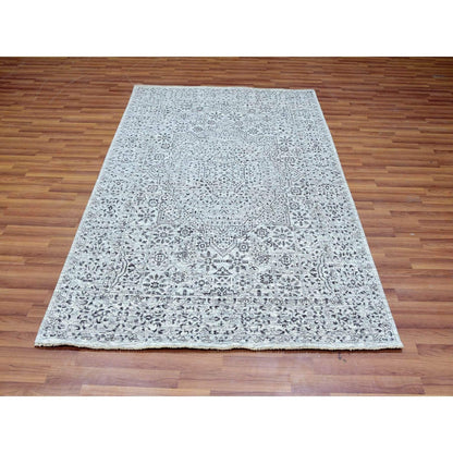 5'X7'1" White Mamluk Dynasty Design Undyed Wool Hand Knotted Oriental Rug