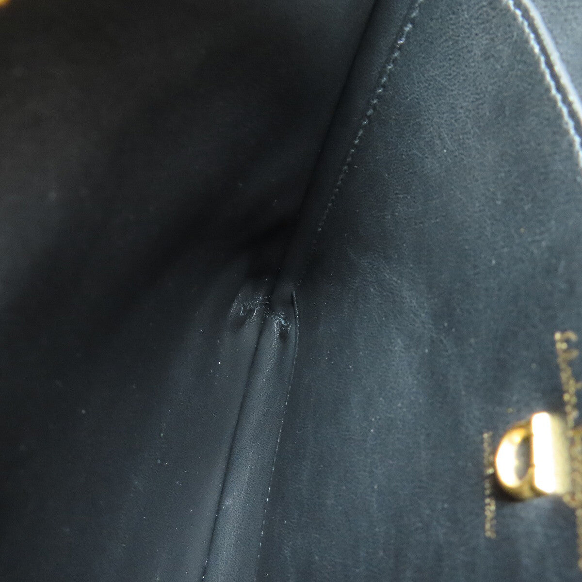 Salvatore Ferragamo   Shoulder Bag
