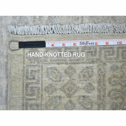 4'1"X5'9" Ivory White Wash Peshawar Soft Wool Hand Knotted Rug