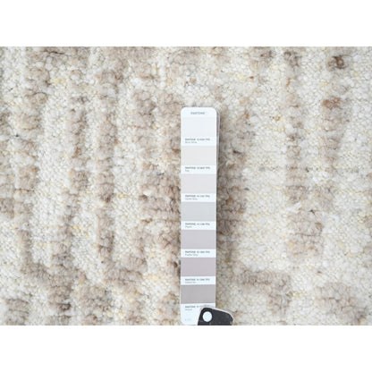 Rug 2'x3' Ivory Minimalist Swedish Design Hand Knotted Wool Sample Mat