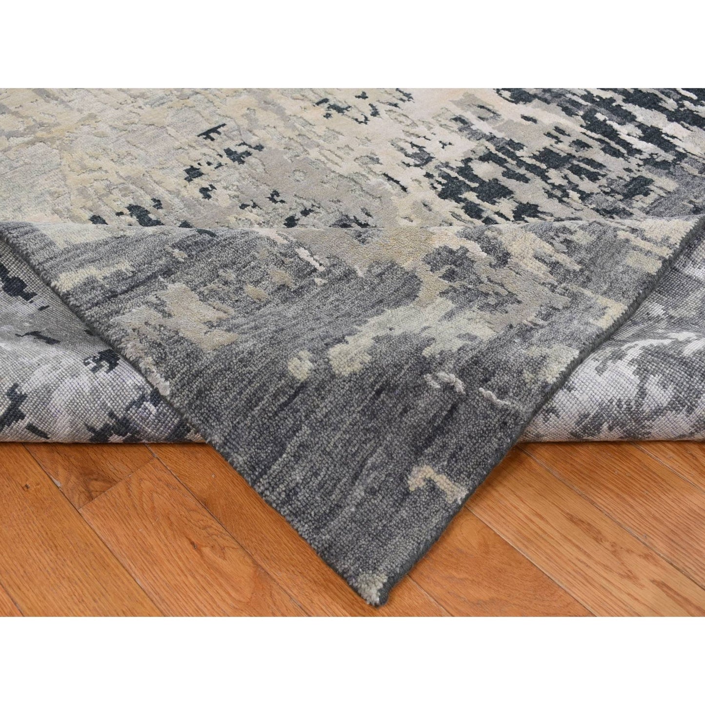 8'10"X11'8" Cloud Gray Erased Design Wool With Real Silk Hand Knotted Rug