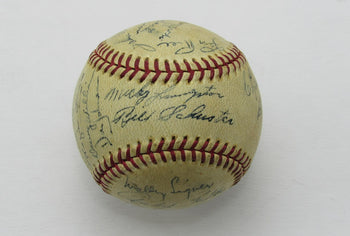1945 Nl Champion Cubs Team Signed By 22 Ol