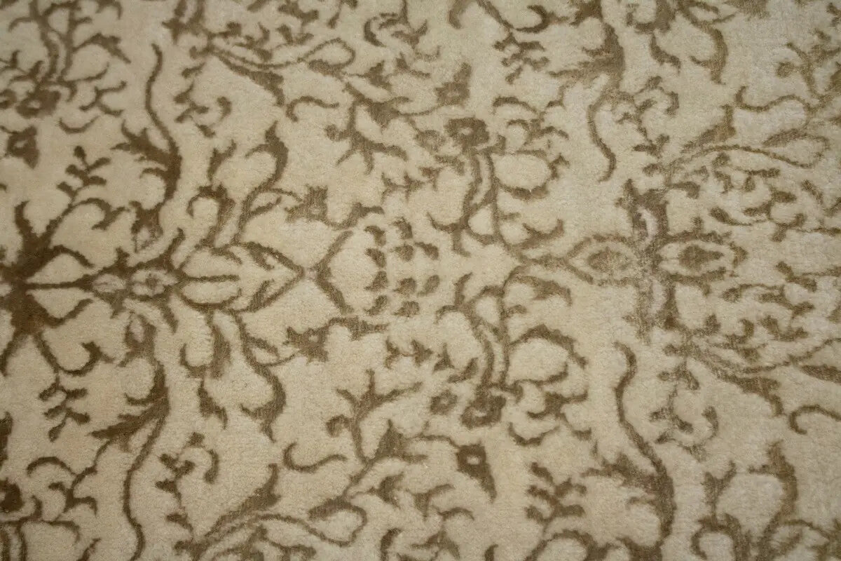 7X10 Ft Hand-Knotted Wool & Silk Oriental Rug 400