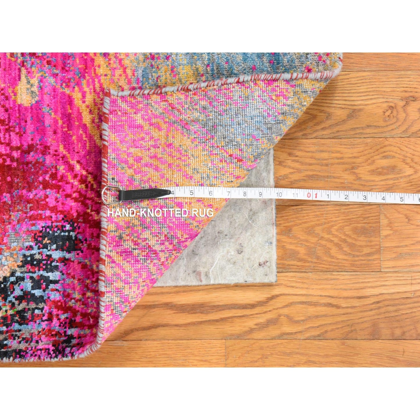 2'X3'1" Fuscia Pink Sari Silk Modern Design Hand Knotted Mat Rug