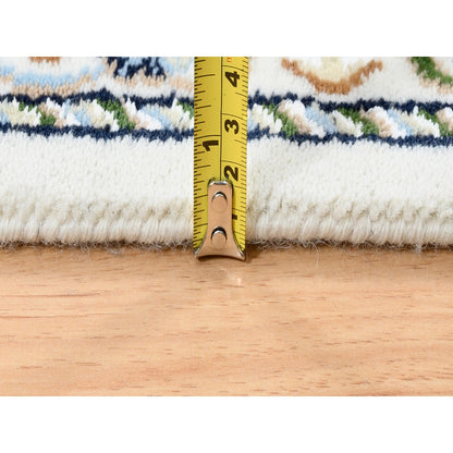 5'9"X5'9" All Over Design Square Wool And Silk 250 Kpsi Nain Handmade Rug