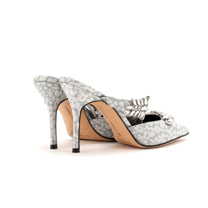 Manolo Blahnik Women'S Lurum Heeled Mules Jacquard 90