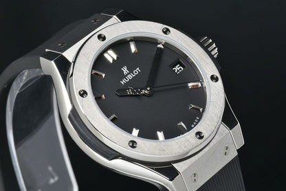 HUBLOT 581.NX.1171.RX Classic Fusion Titanium