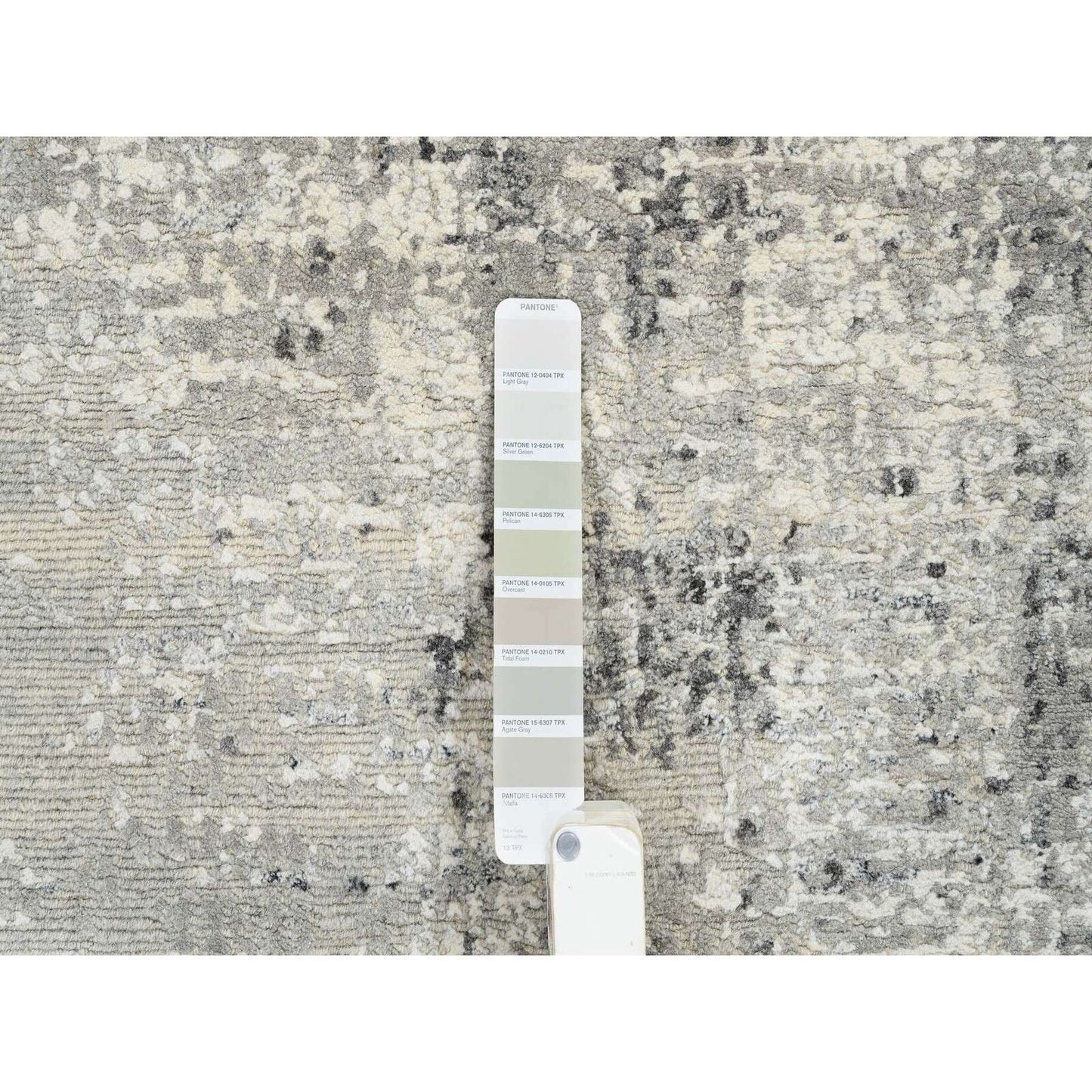 2'7"X6' Light Gray Natural Wool Hand Knotted Modern Design Runner Rug