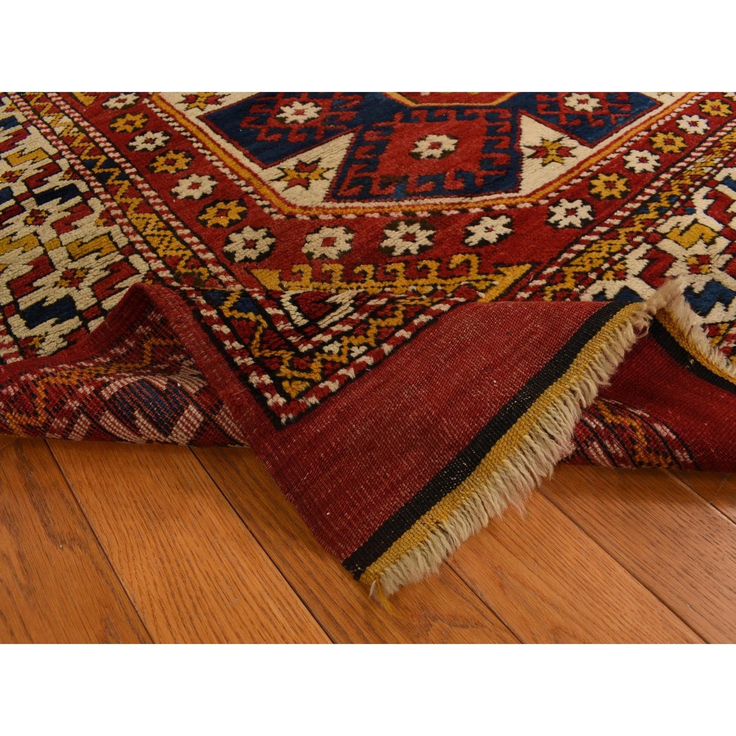 5'4"X7' Red, Antique Turkish Bergama 100% Wool Hand Knotted Rug