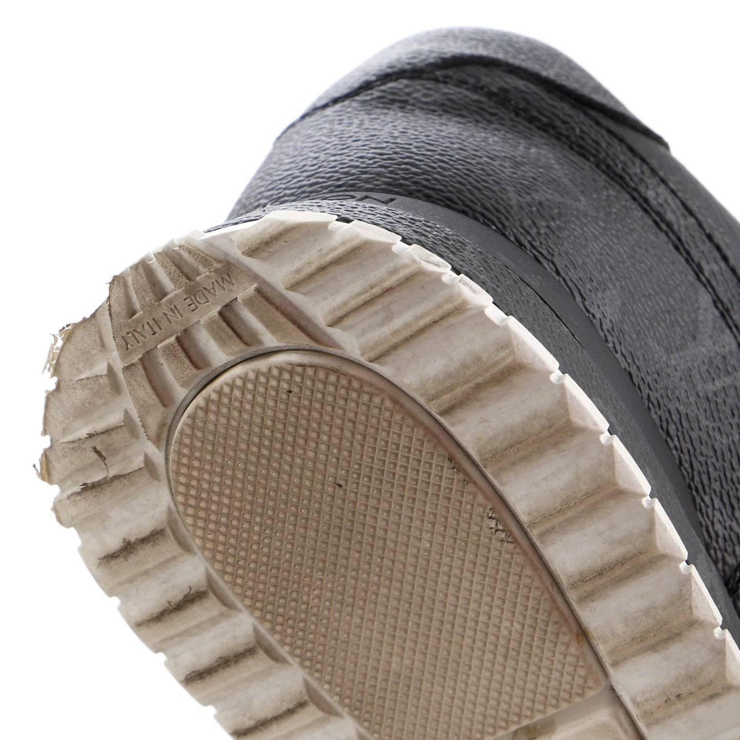 Louis Vuitton Men'S Run Away Sneakers Monogram Canvas