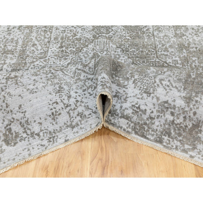 6'X9' Grey Broken Farsian Design Wool And Silk Hand Knotted Oriental Rug