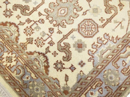 Handmade Cream Oushak Chobi Oriental Rug Floral