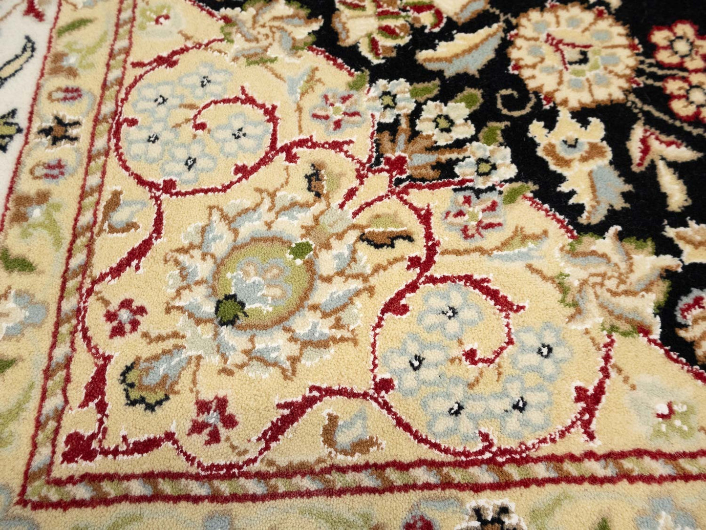 5X8 Indo-Nain Black Oriental Rug Floral Style Wool Carpet Home Decor