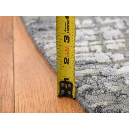 8'2"X8'2" Gray Wool And Silk Abstract Design Hand Knotted Round Rug