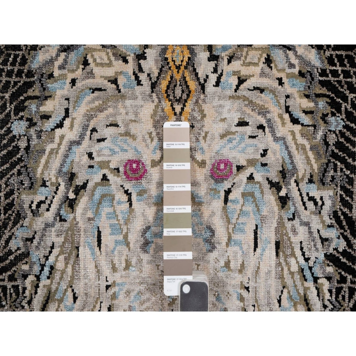 2'X3' Black The Maharaja Lion Novelty Mat Rug Wool And Silk Hand Knotted