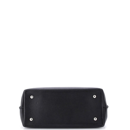 Louis Vuitton Lockme Ever Handbag Leather Mm