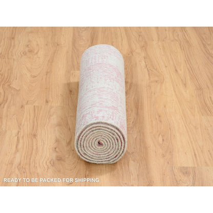 2'6"X10' Rose Pink Wool And Art Silk Jacquard Hand Loomed Runner Rug