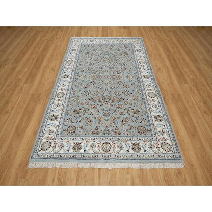 5'X8' Beau Blue Wool And Silk Nain With Flower Design Hand Knotted Rug