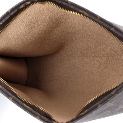Louis Vuitton Toiletry Pouch Monogram Canvas 26
