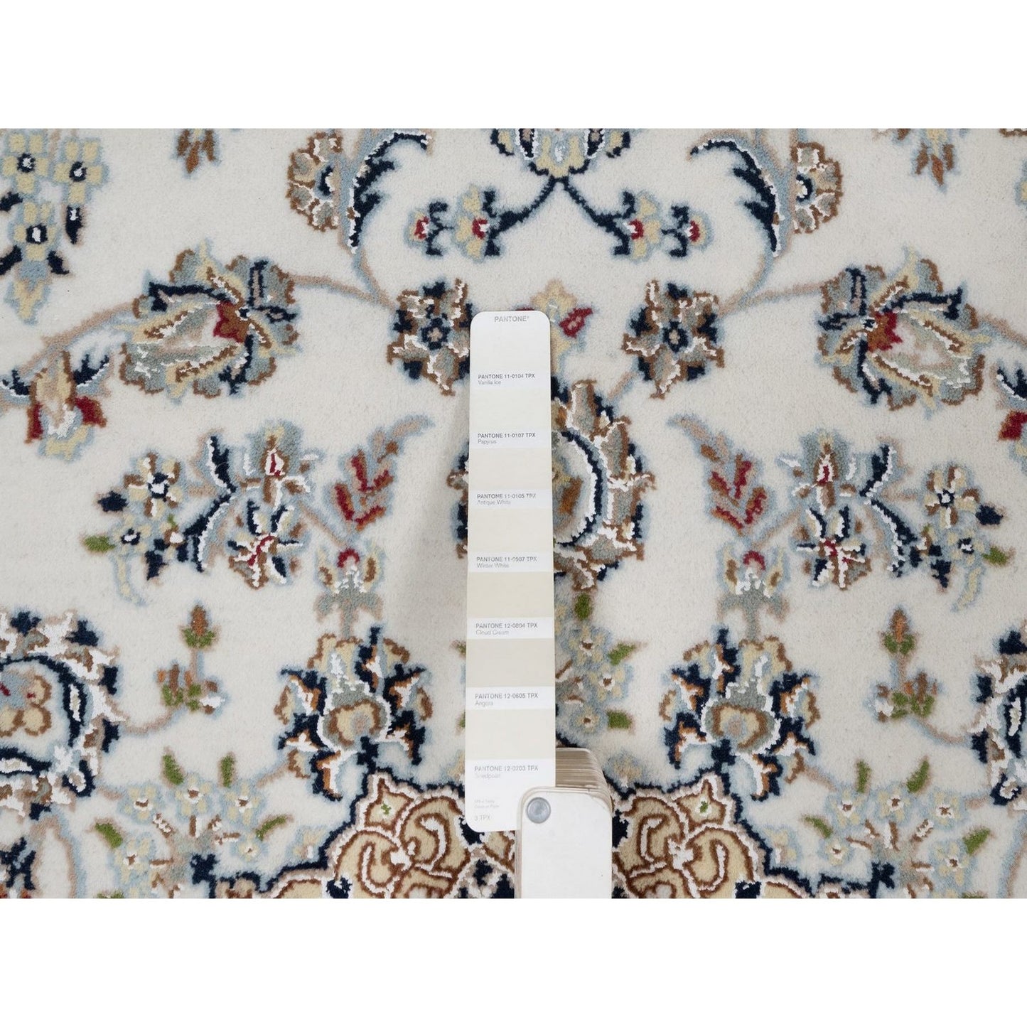 4'8"X6'10" Ivory Nain With Flower Design Hand Knotted Wool And Silk Rug