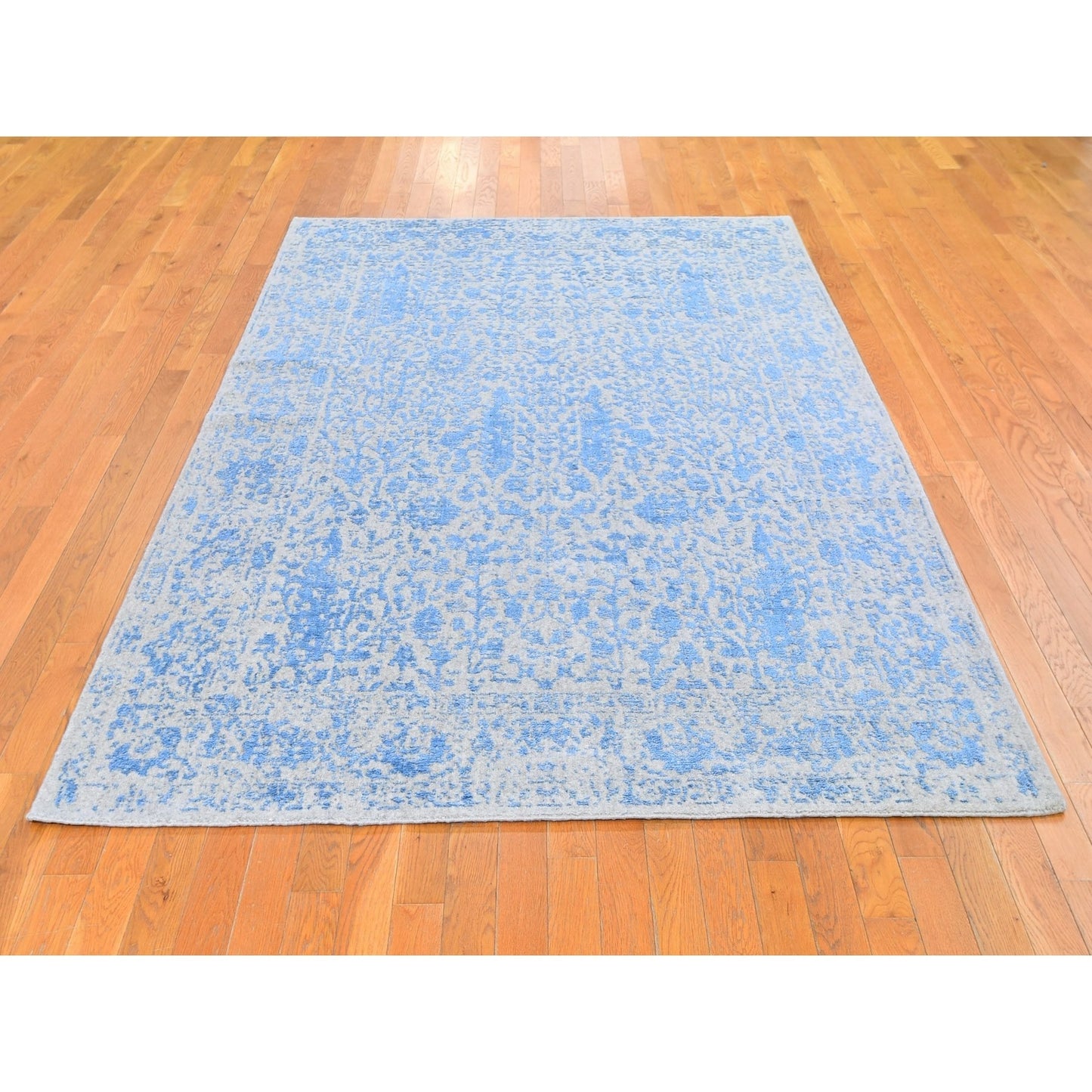 5'10"X9' Jacquard Broken Cypress Tree Design Silken Thick And Plush Rug