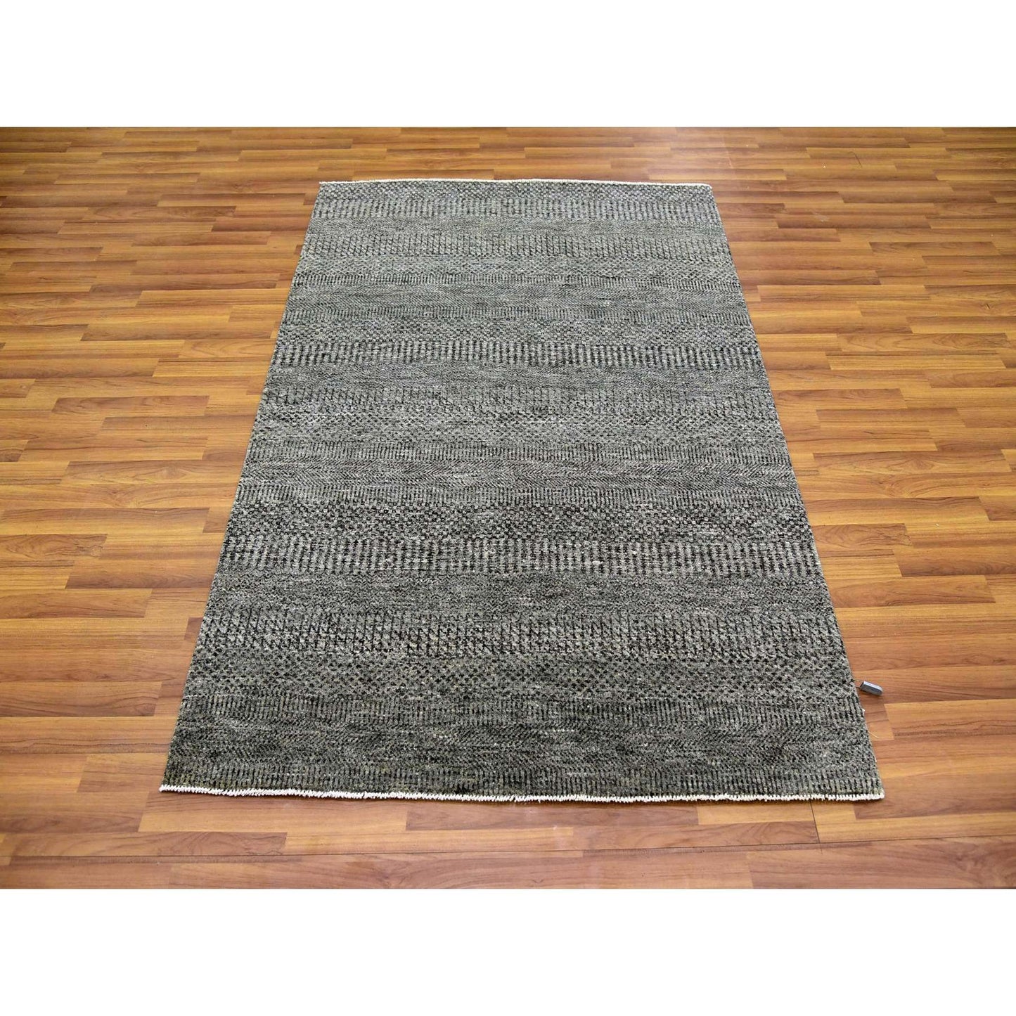 4'2"X6' Gray Modern Grass Design Natural Undyed Wool Hand Knotted Rug