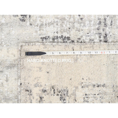2'5"X10' Undyed Natural Wool Modern Hand Knotted Light Gray Runner Rug