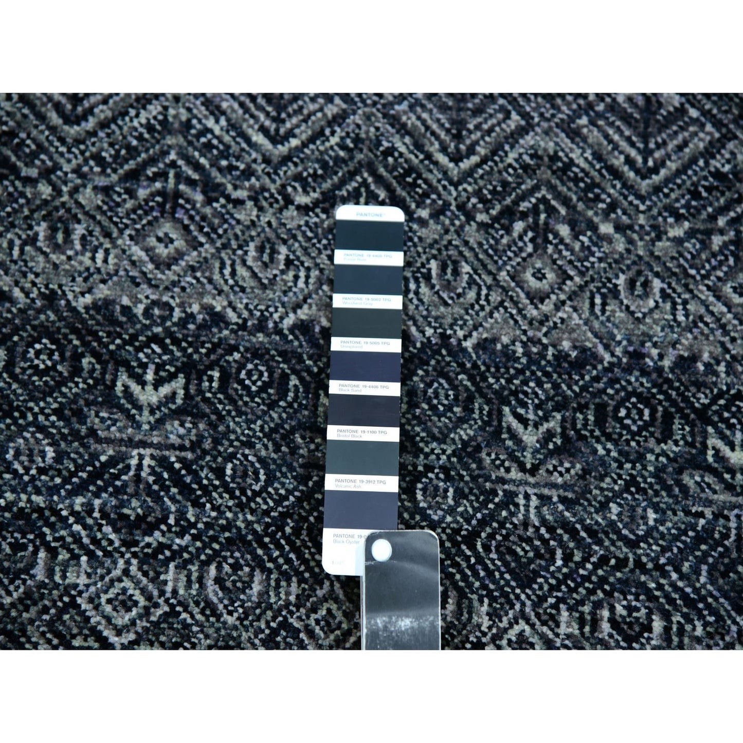 2'7"X8' Onyx Gray Hand Knotted Kohinoor Herrita Wool Runner Oriental Rug