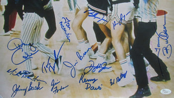 1972 Team Usa Basketball 13X Team Signed 16X20