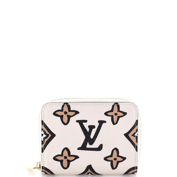Louis Vuitton Zippy Coin Purse Wild At Heart Monogram Giant