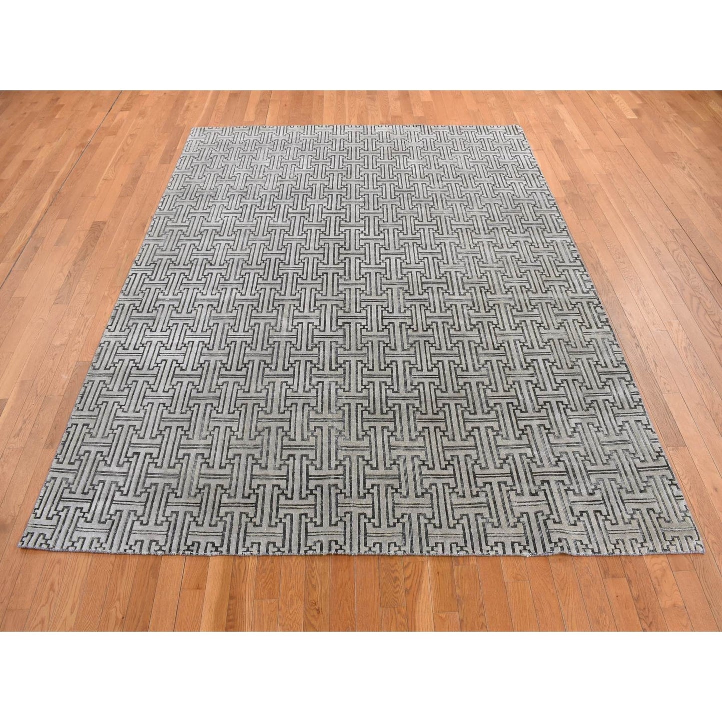 7'10"X10'3" Gray Pure Silk With Wool Roman Key Design Hand Knotted Rug