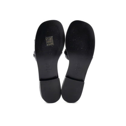 Chanel Women'S Double Strap Slide Sandals Leather And Faux Pearls