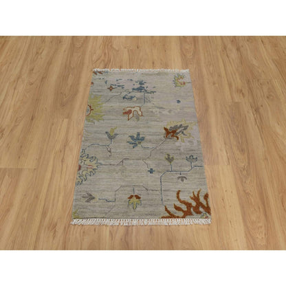 2'1"X3' Gray Broken Pattern Agra Design Pure Wool Hand Knotted Mat Rug