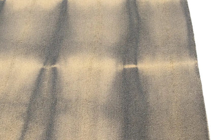 Hand-Tufted Gray Tie-Dye Wool Rug Modern