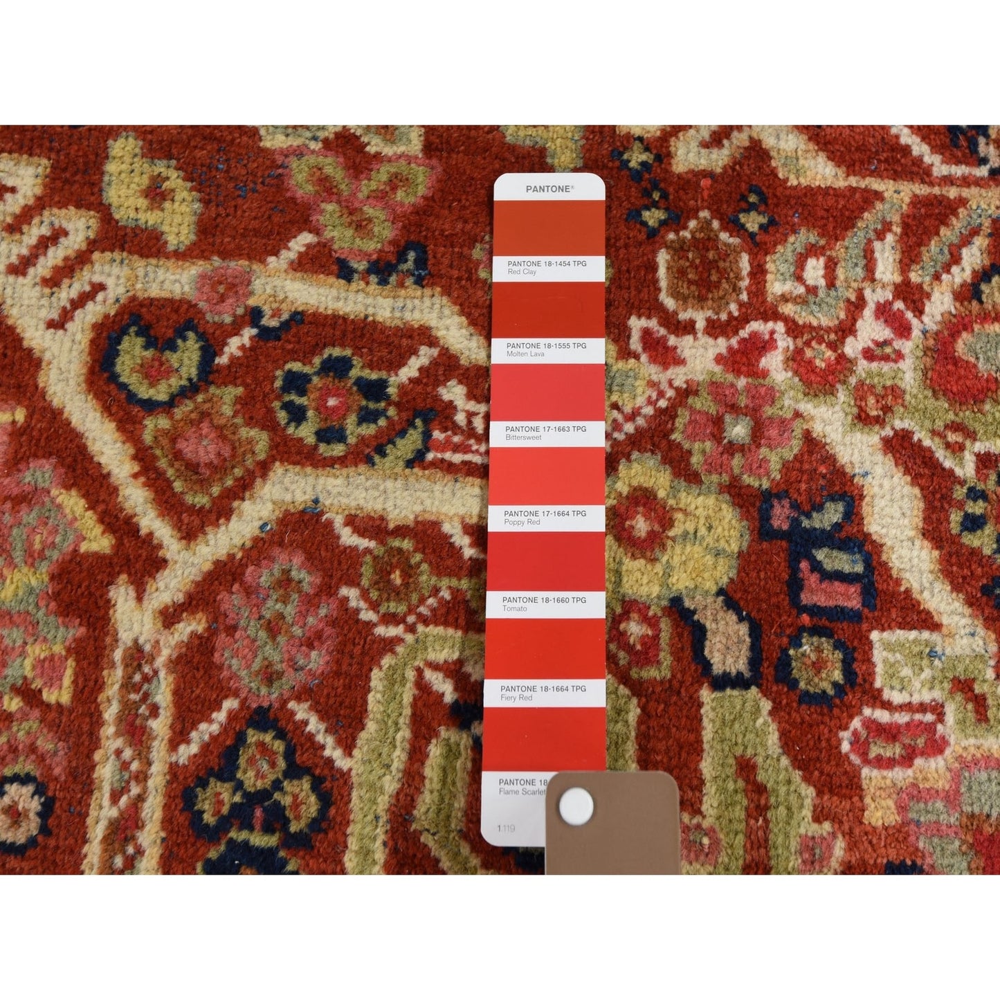 4'1"x6'7" Red Antique Mahal Exc Condition Fine Hand Knotted Oriental Rug