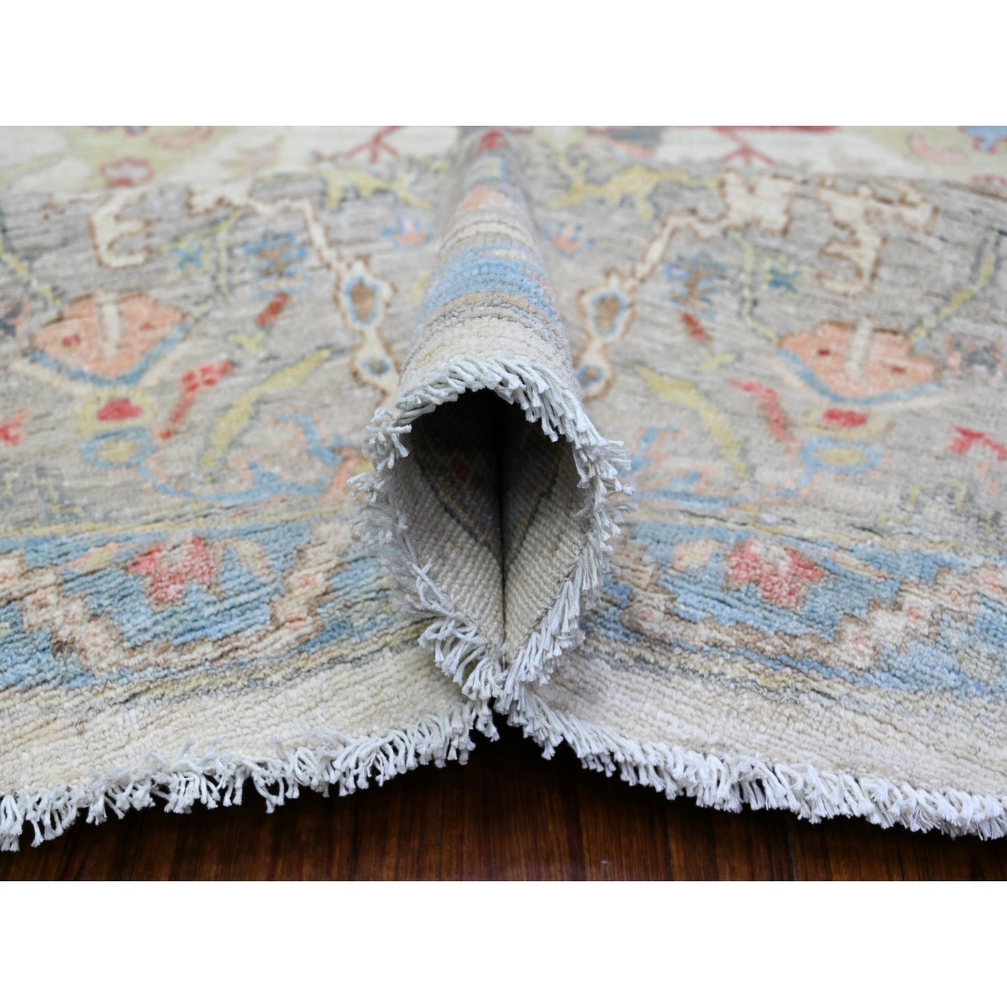 8'X8' White Ziegler Mahal Hand Knotted Pure Wool Round Oriental Rug