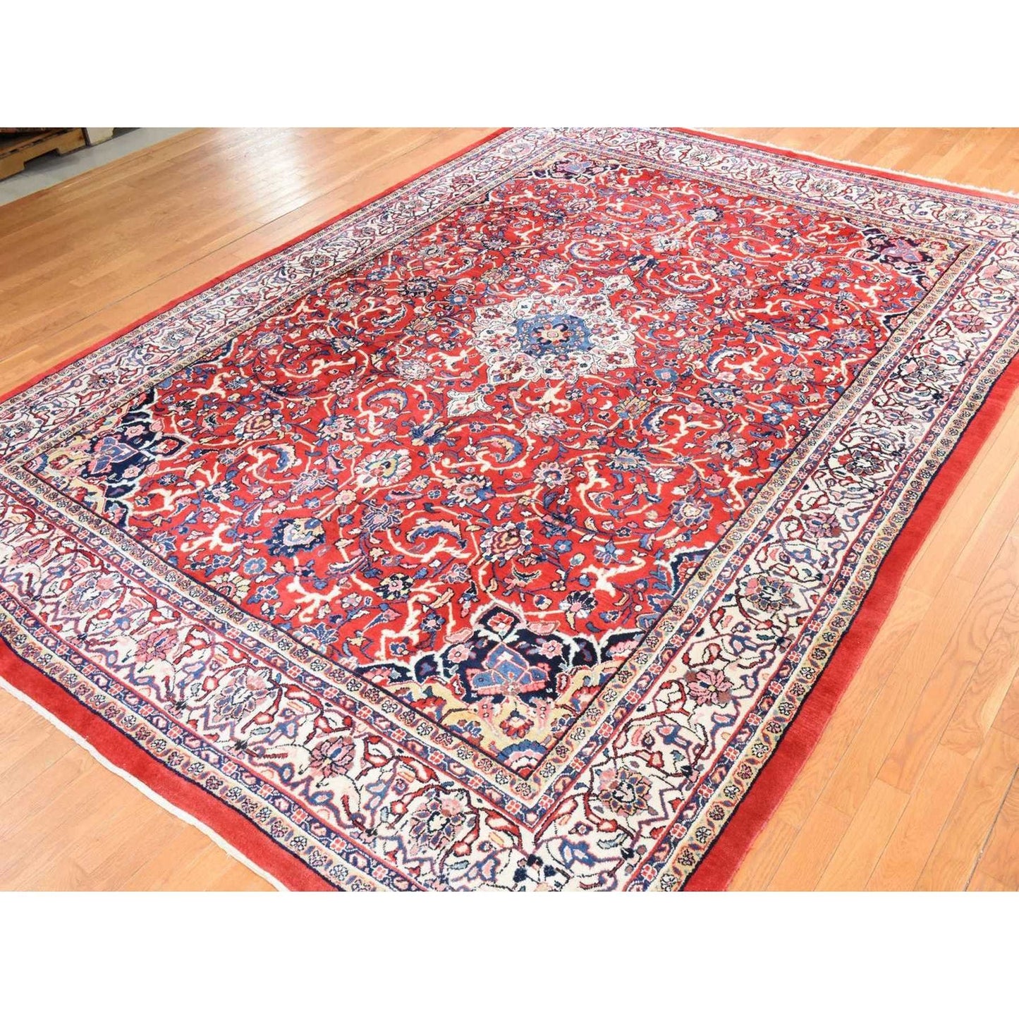 10'X13'10" Red Semi Antique Zoroastrian Saroogh All Wool Hand Knotted Rug
