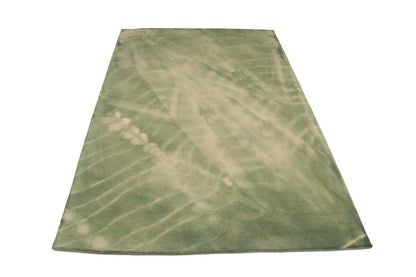 Olive Green Hand-Tufted Abstract Tie-Dye Design