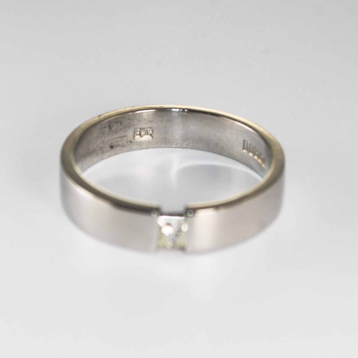 Mens Platinum Princess Cut Diamond Wedding Band