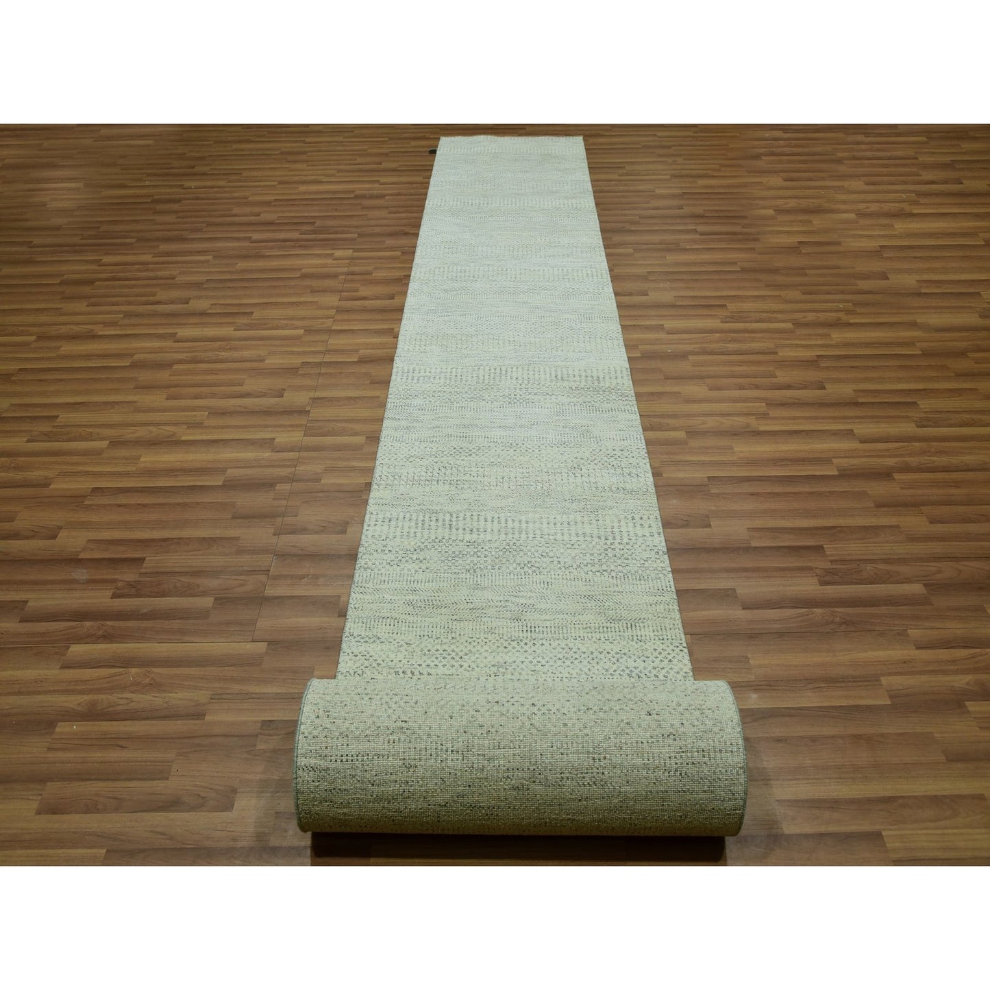 2'6"X29'9" Aesthetic White Wool Modern Grass Hand Knotted Xl Runner Rug