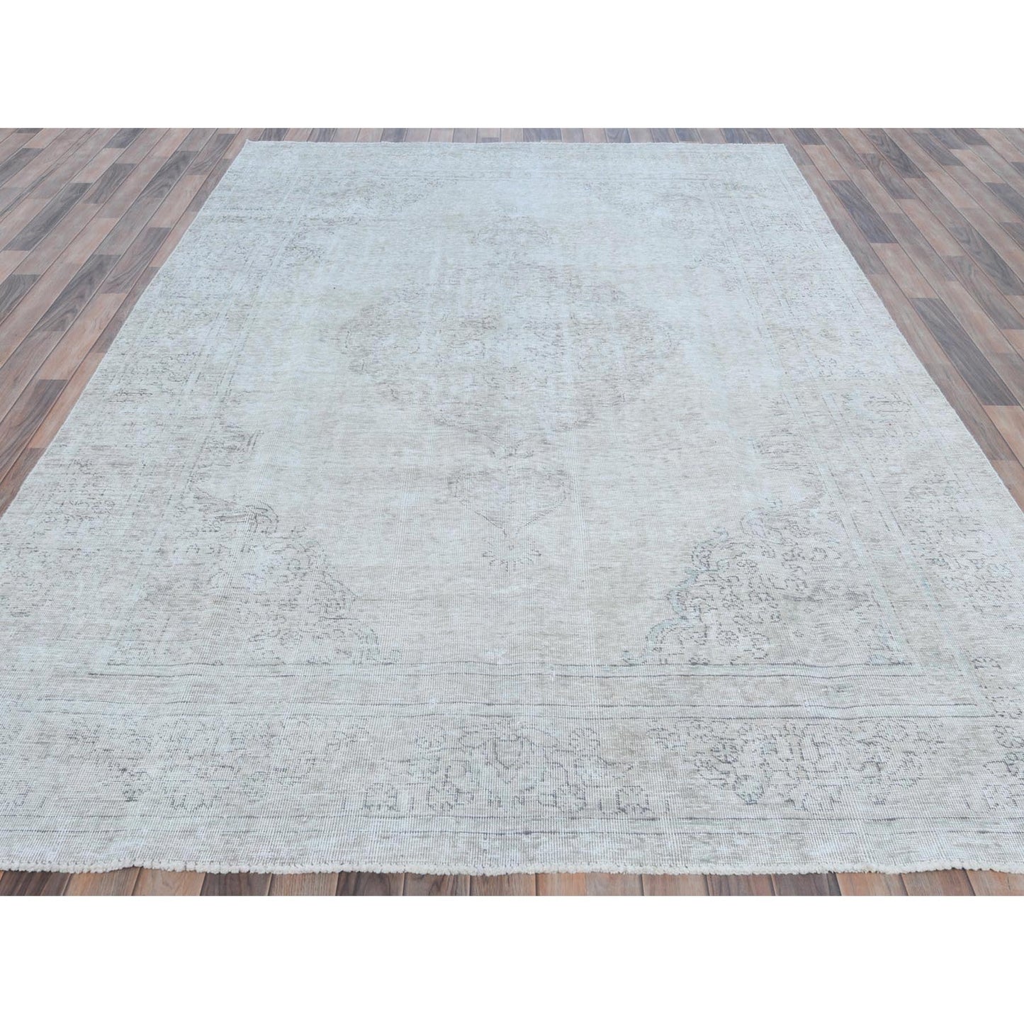 7'1"X10'8" Gray Old Farsian Hand Knotted Worn Down Wool Distressed Rug